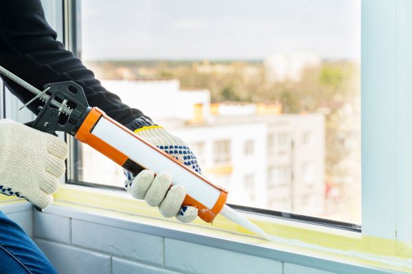 Cost of Window Recaulking Service in Monroe