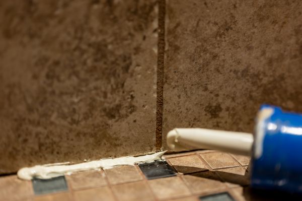 Cost of Shower Caulk Replacement in Monroe